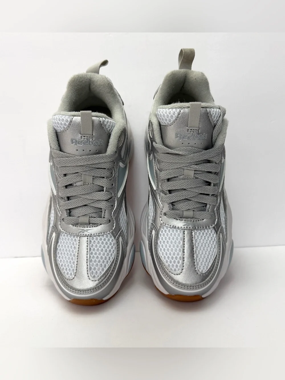 Reebok Women's Mesh Lace-Up Low Top Sneakers Silver/Gray/White